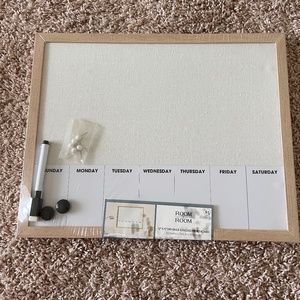 BRAND NEW Room 2 Room Whiteboard Planner